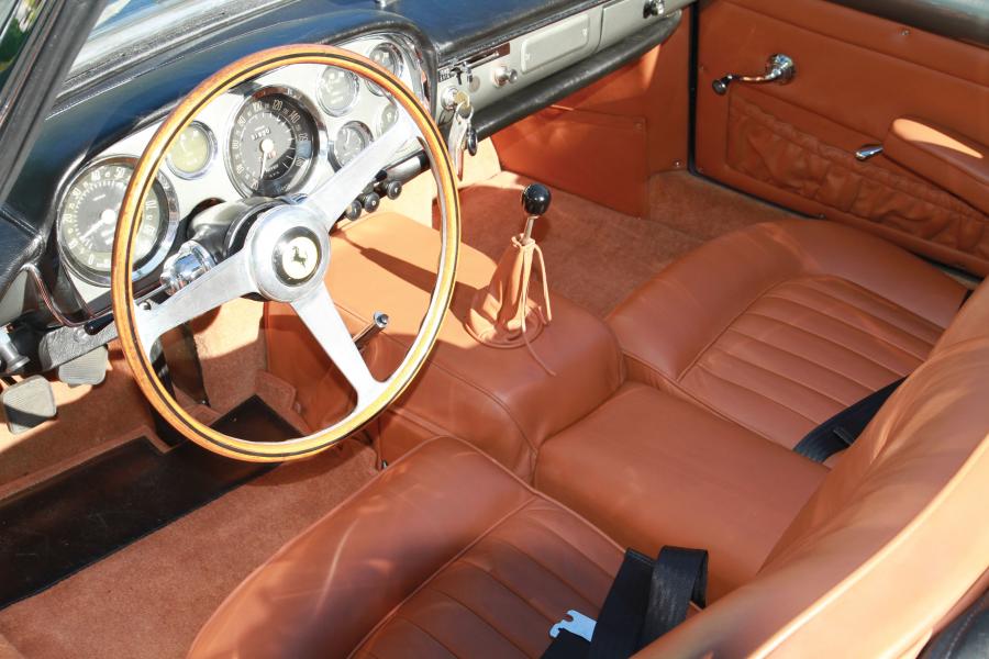  Ferrari 250 GT Cabriolet by Pininfarina 1960 года  (фото 2 из 7)